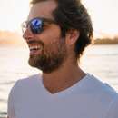 Handsome, tall and tanned guy wants to meet shy woman in Essex